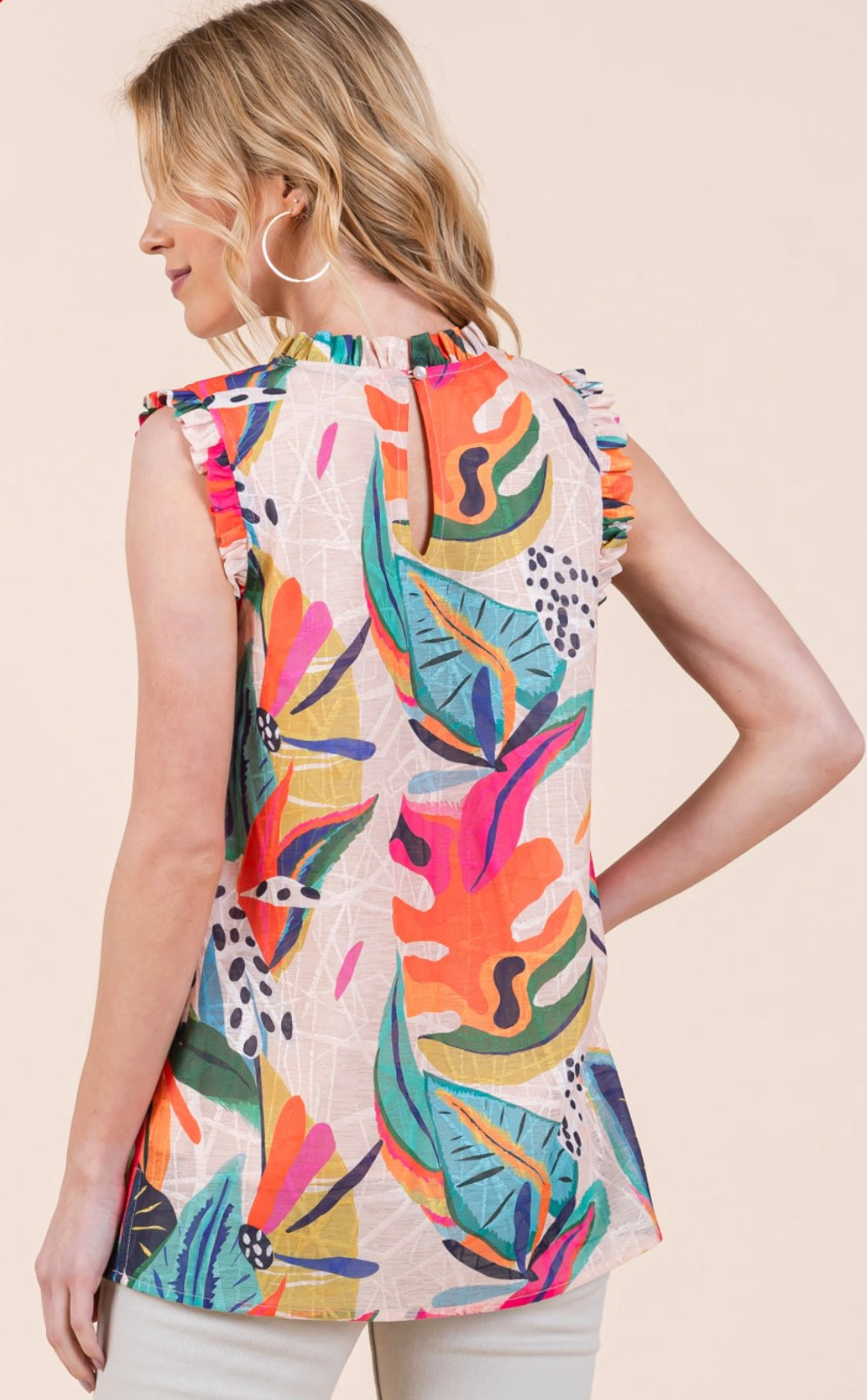 Abstract printed ruffled sleeveless top